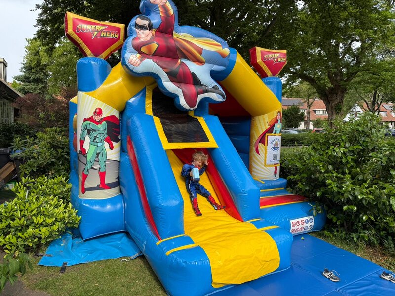 springkussen huren in Bergeijk
