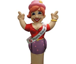 Sarah-feestend-opblaasfiguur
